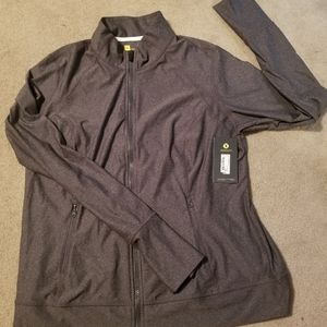 Women's Long sleeve zip up with pockets.
